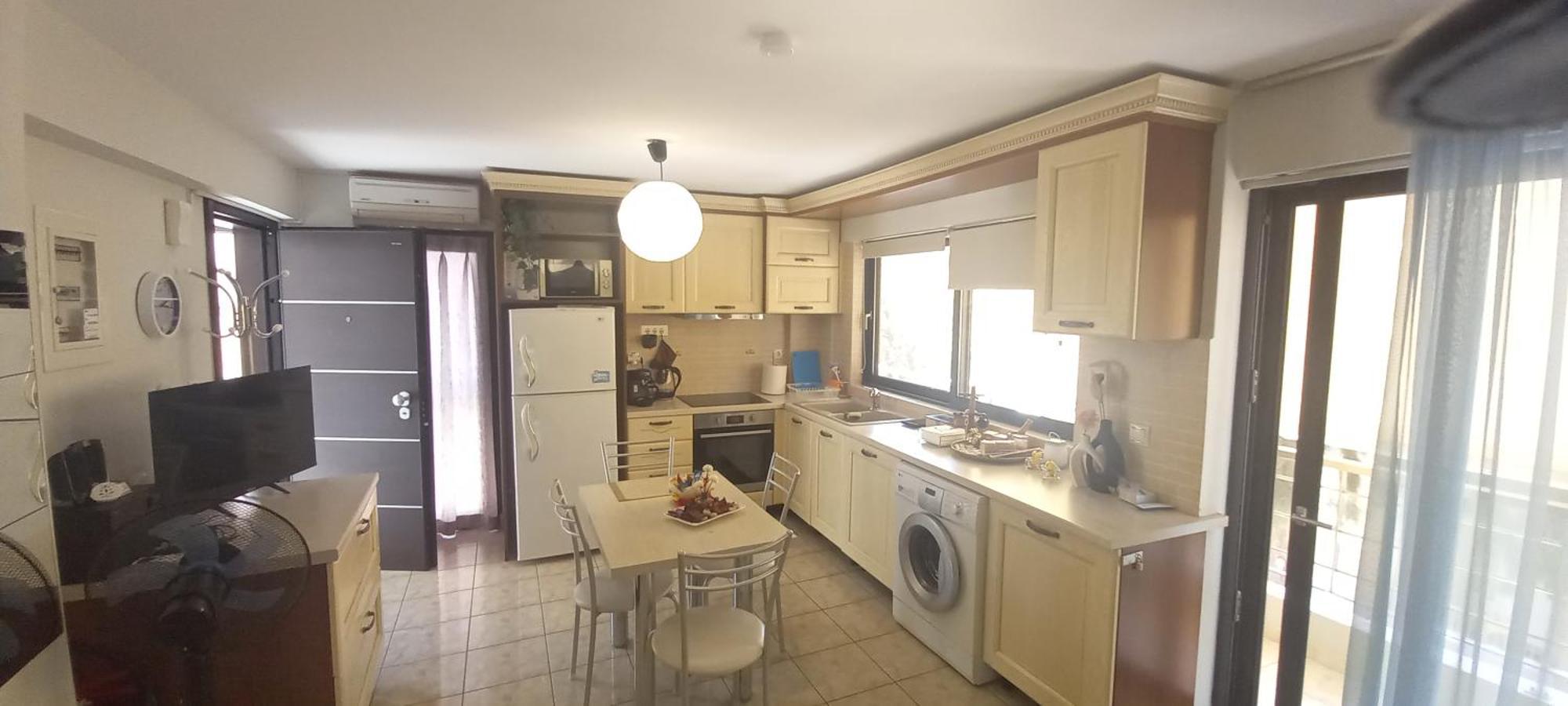 Lavrio Center - Thanasis' Studio Luaran gambar